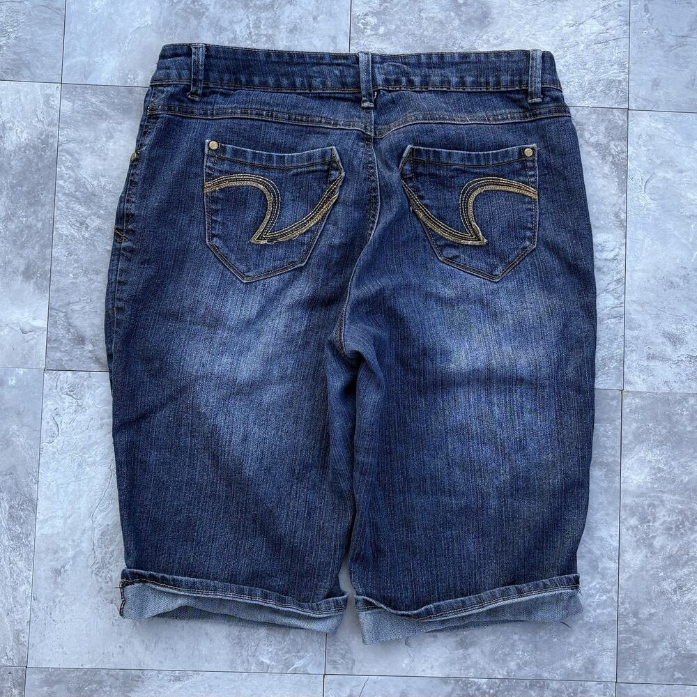 Southpole Embroidered Denim Jorts Blue Gold Cuffed Shorts Women’s 14